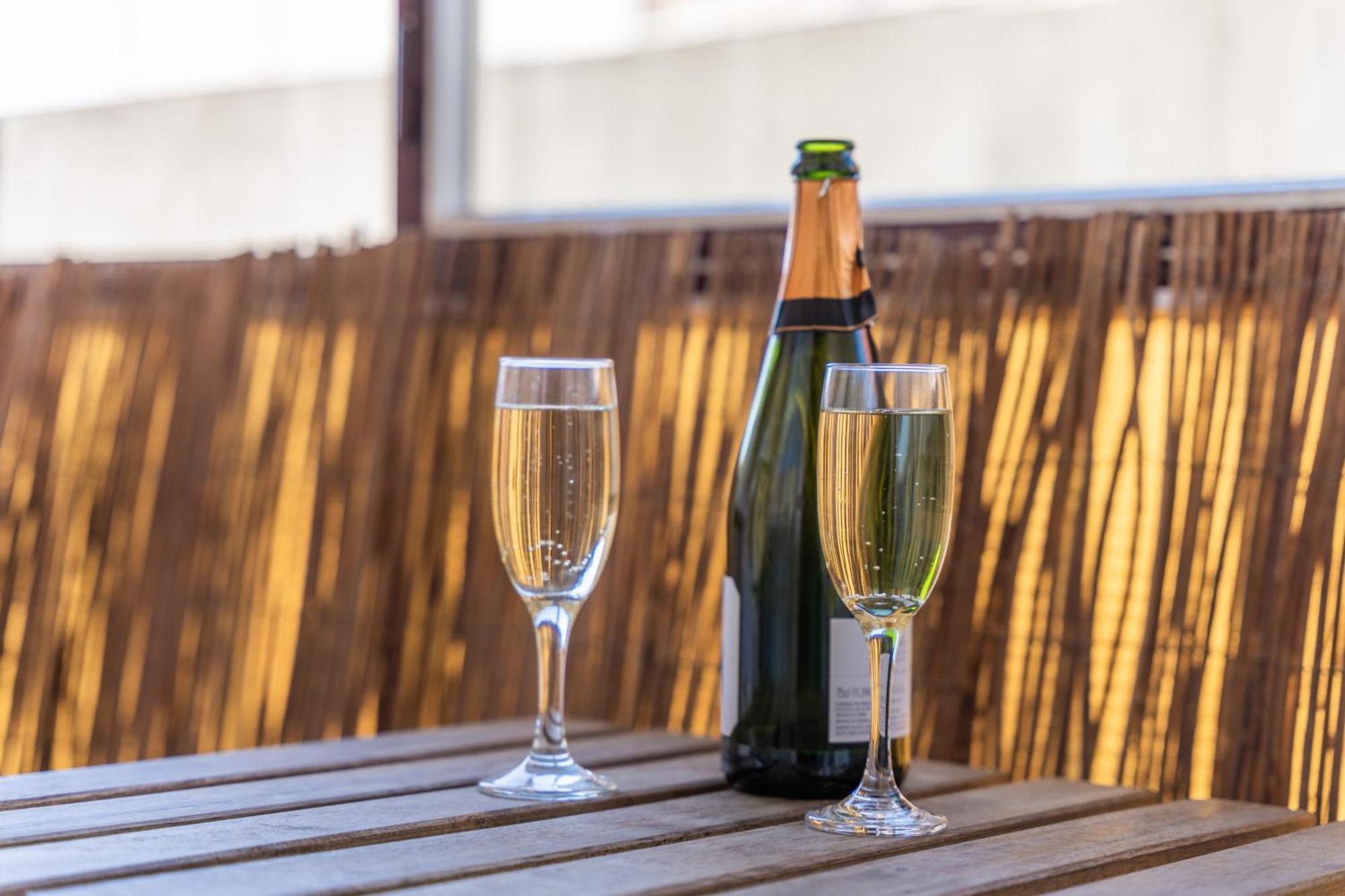 Feel Welcome Barcelona 10 Apartment Cornella de Llobregat